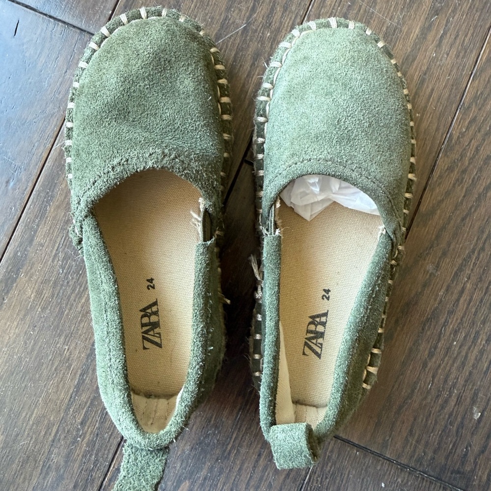 Zara Kids Olive Green Suede espadrille